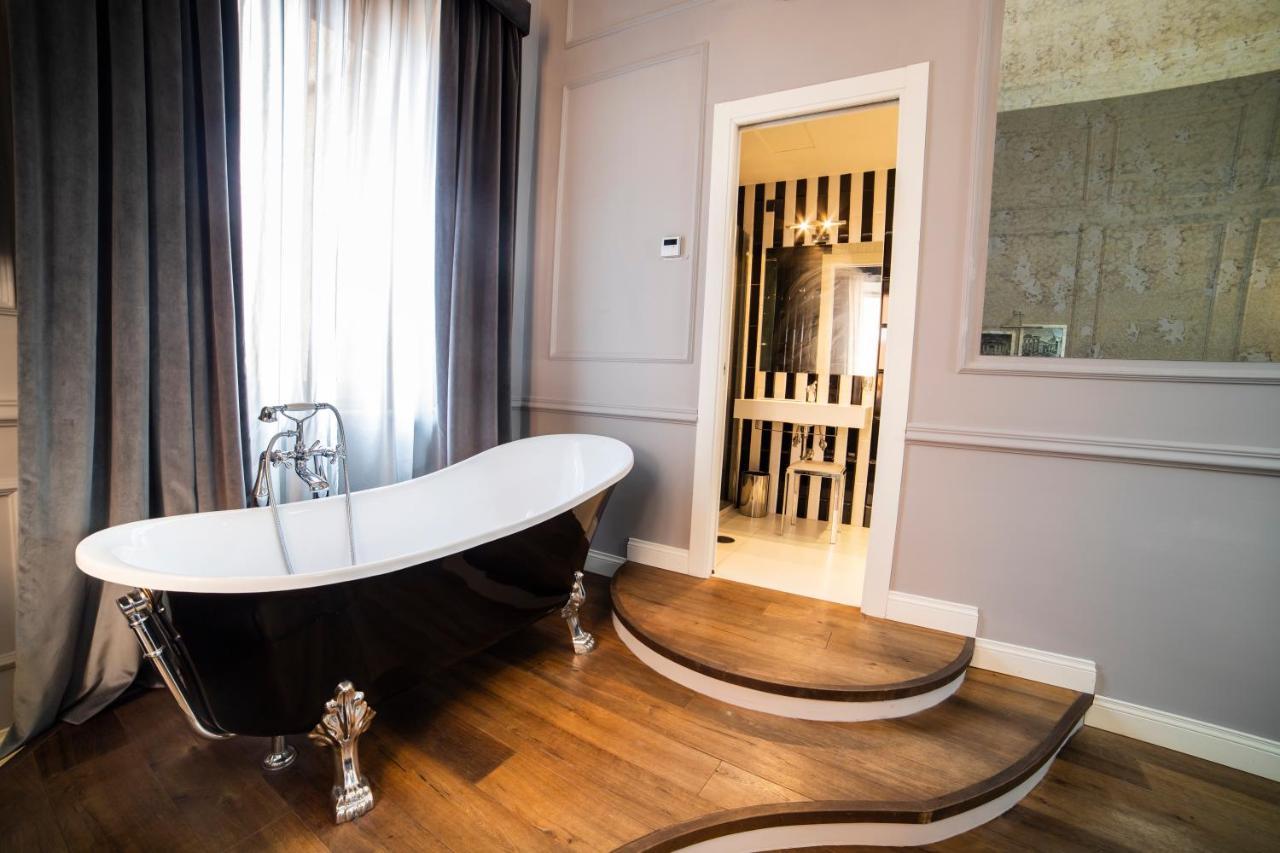 Relais San Lorenzo In Lucina 로마 외부 사진