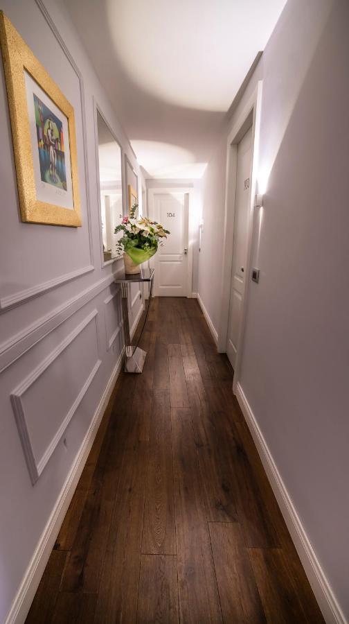 Relais San Lorenzo In Lucina 로마 외부 사진
